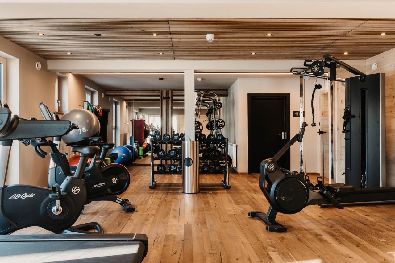 Hofgut Apartment & Lifestyle Resort ヴァークライン エクステリア 写真